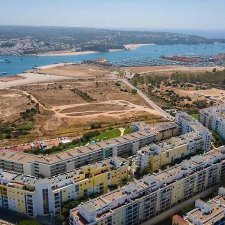 Daire Apartamento Encosta Da Marina By Lovelystay Portimão