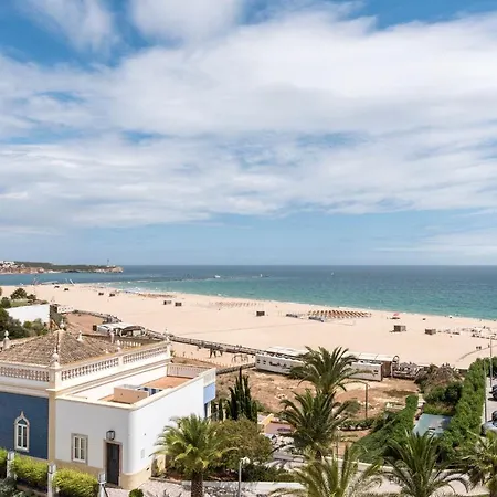 Daire Apartamento Encosta Da Marina By Lovelystay
